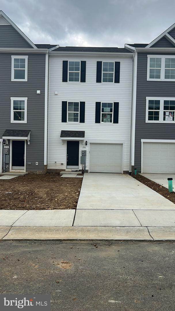 246 Clifton Mnr - Photo 1