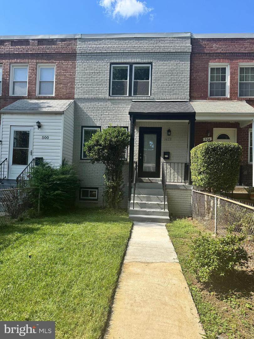502 Nelson Avenue - Photo 1