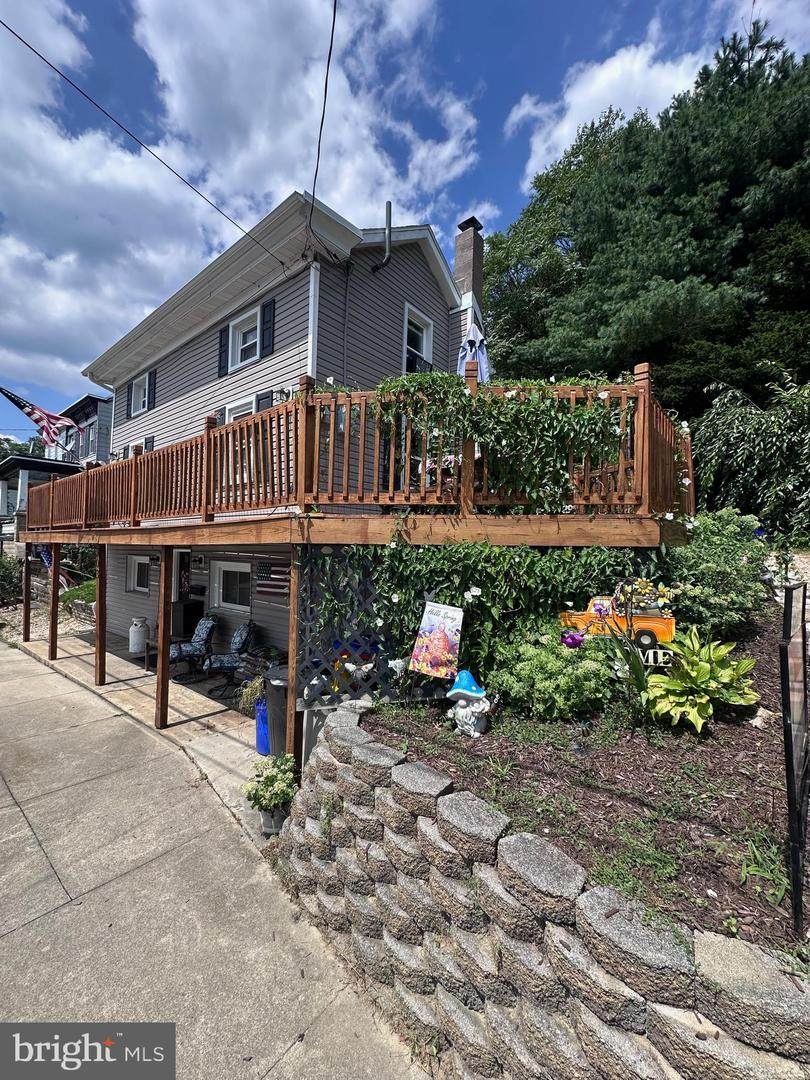 303 Port Clinton Avenue - Photo 1