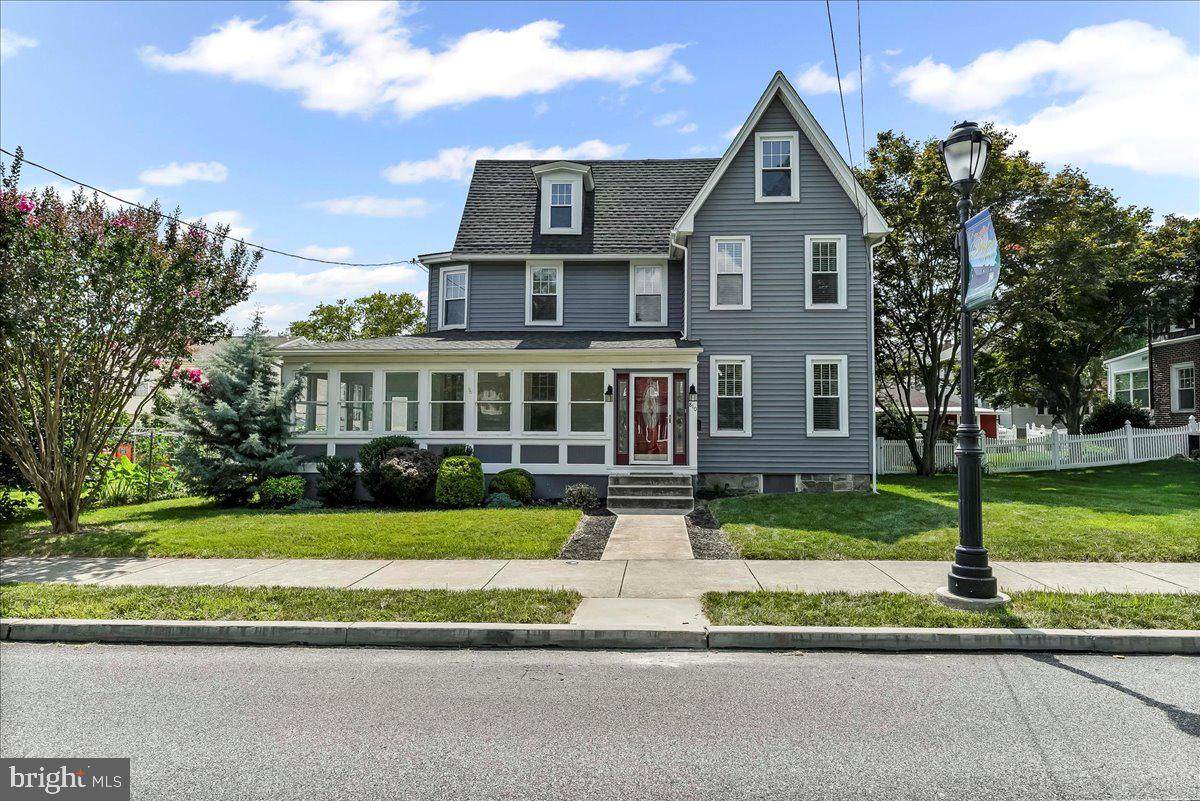 810 Prospect Avenue - Photo 1