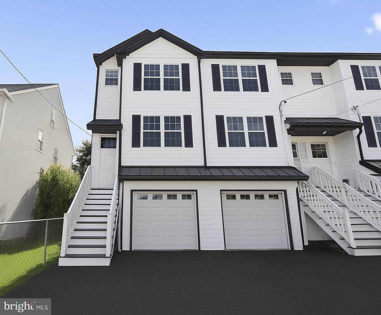 530 Grove Street - Photo 1