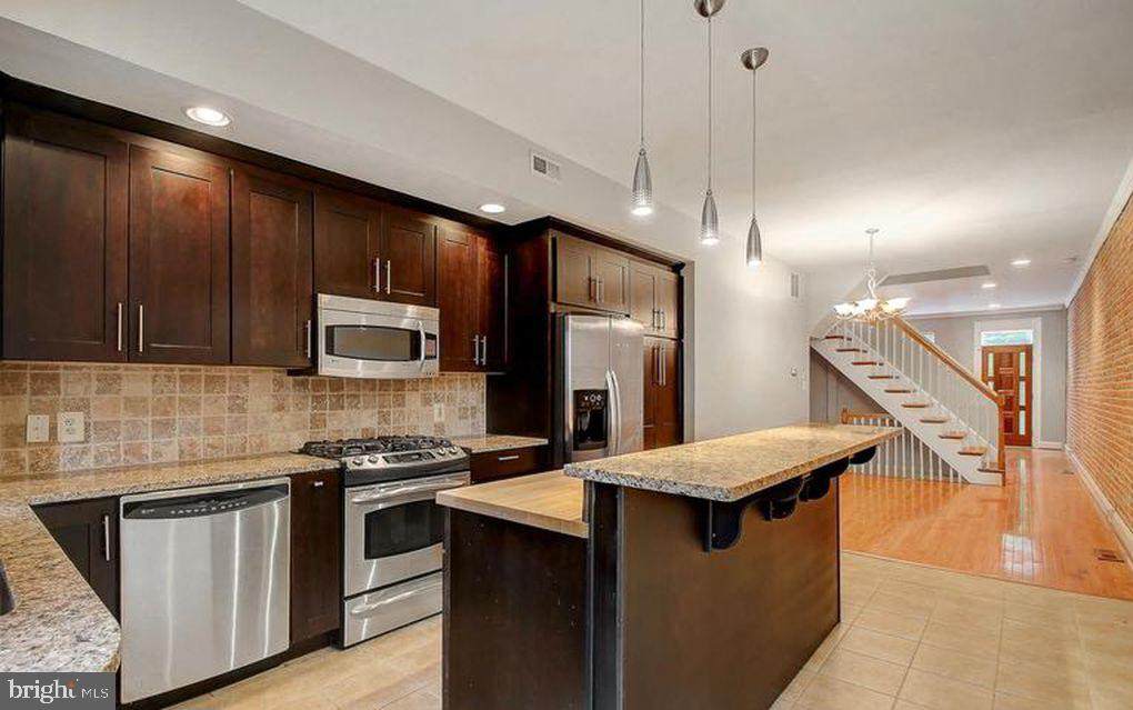 2319 Eastern Avenue - Photo 1
