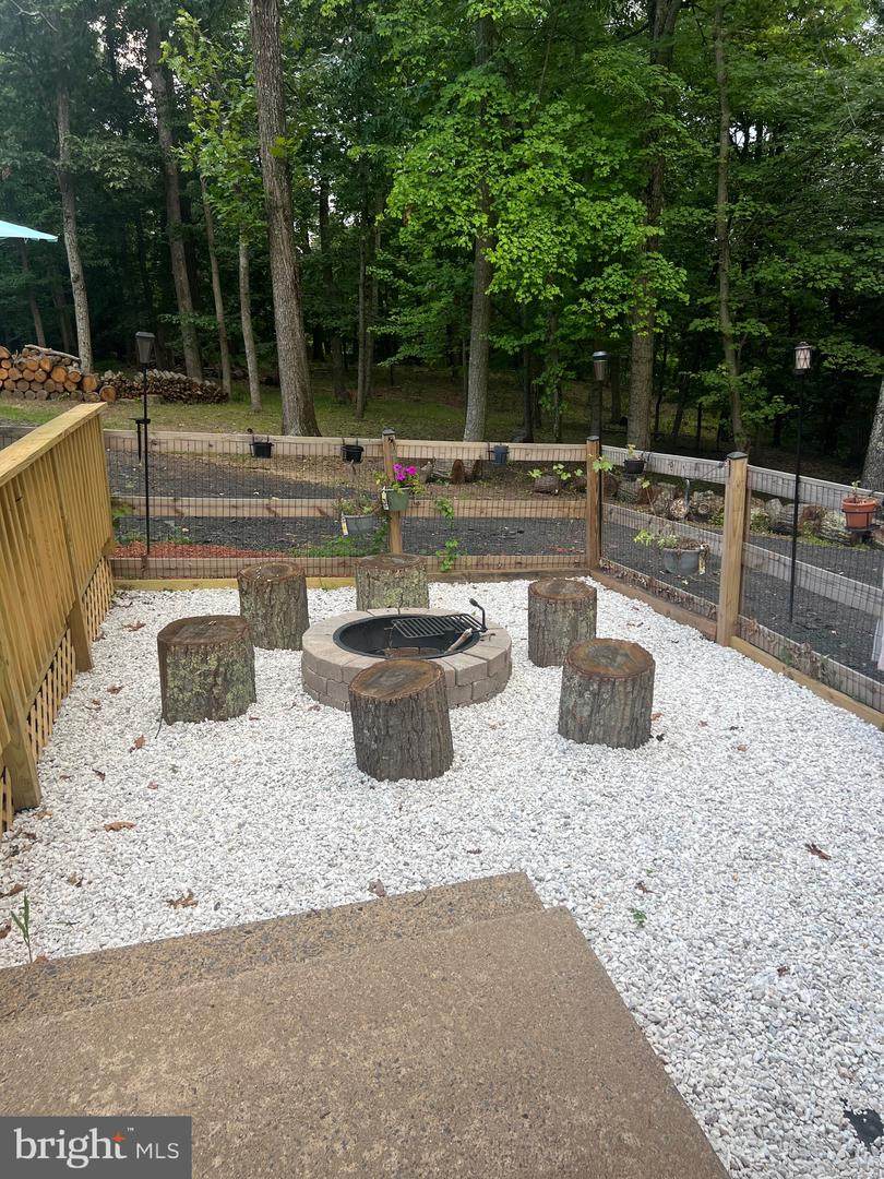 800 Kentland Drive - Photo 1