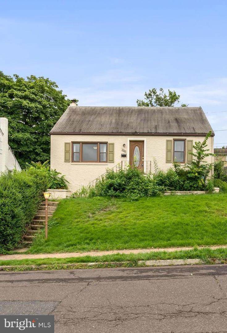 559 Belmont Street - Photo 1