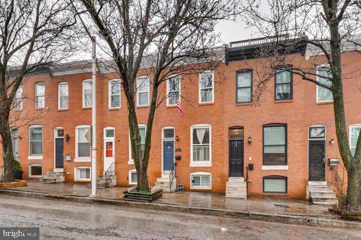 729 Lakewood Avenue - Photo 1