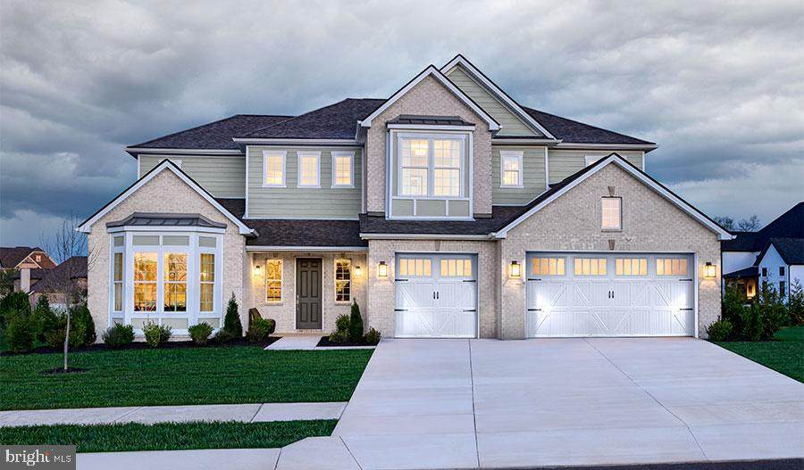 2007 St. James Road - Photo 1