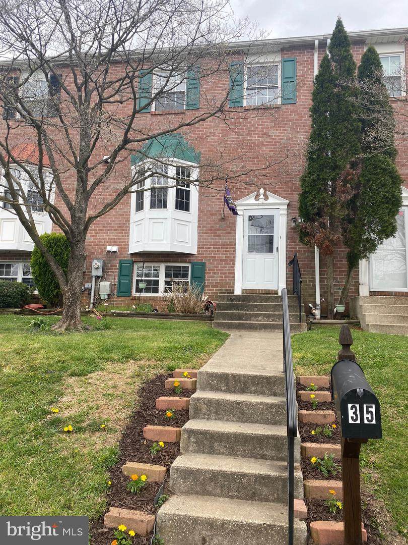 35 Perryfalls Place - Photo 1