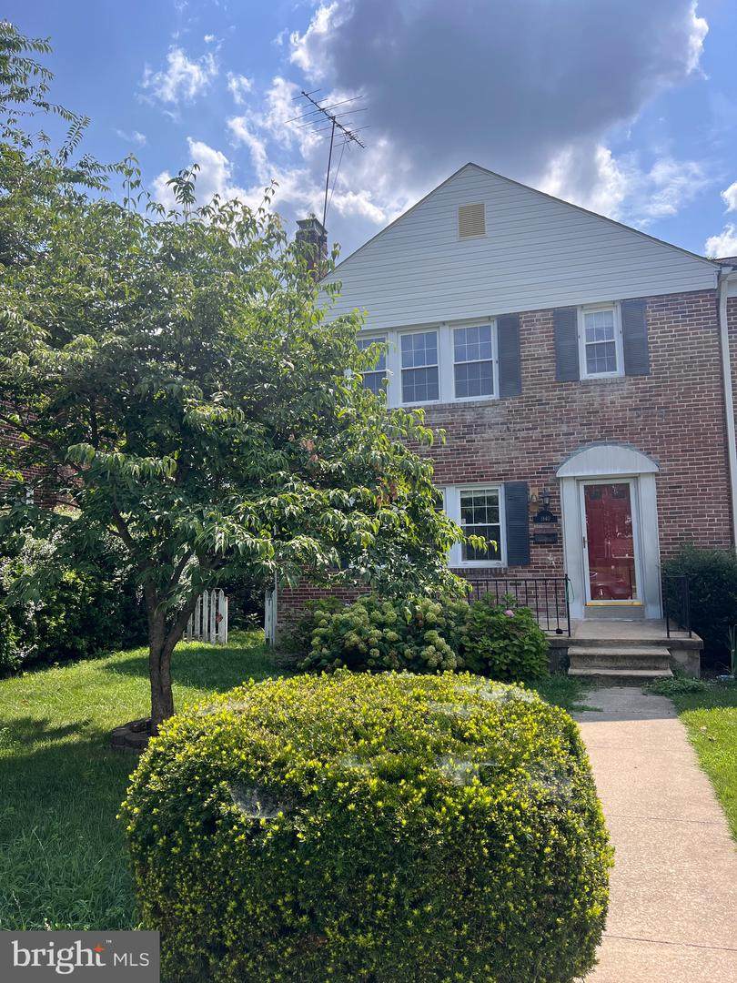 1840 Deveron Road - Photo 1