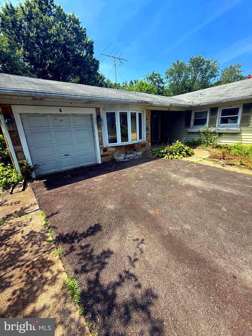1 Hawley Place - Photo 1