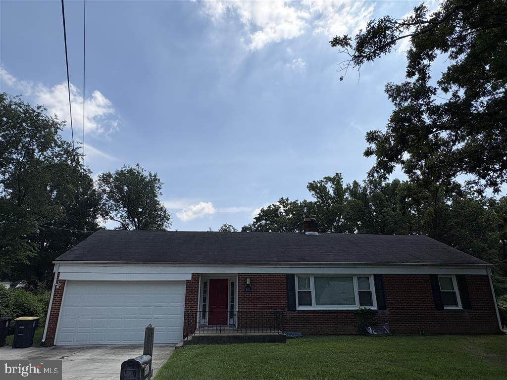 5002 Barnaby Lane - Photo 1