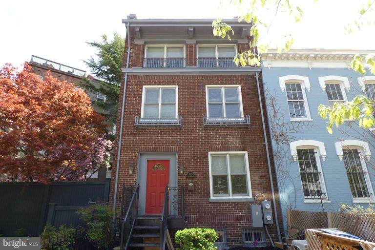 1915 New Hampshire Avenue - Photo 1