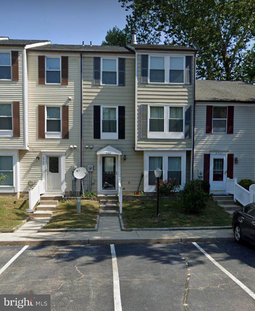 2703 Greenwood Drive - Photo 1