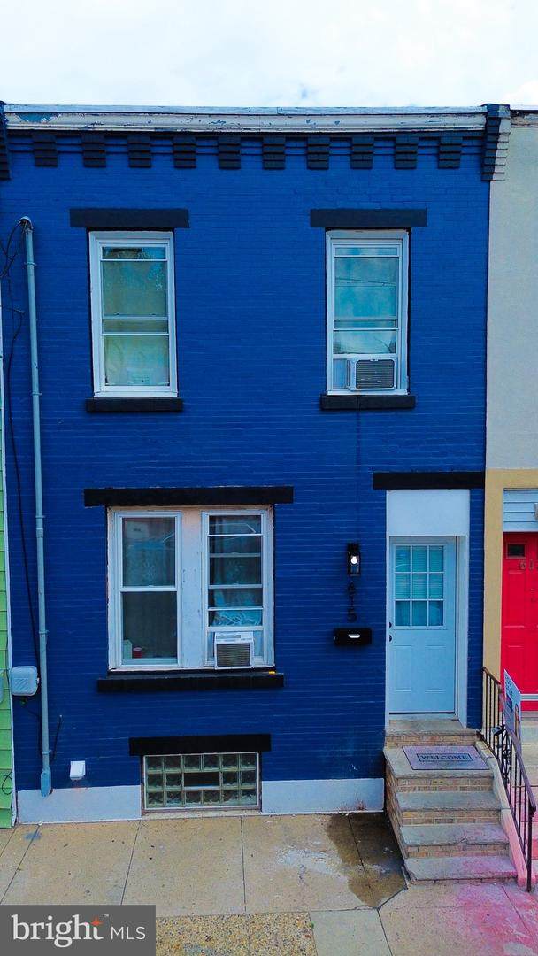 615 Jackson Street - Photo 1