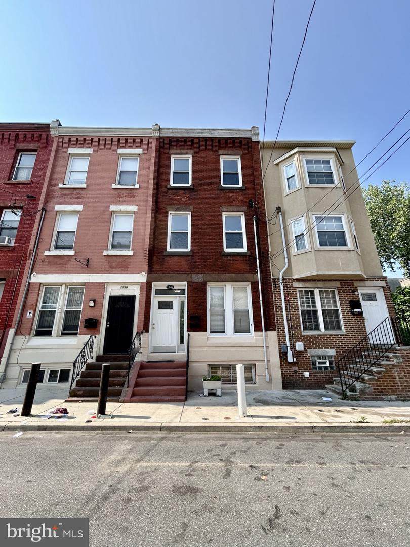 1732 Monument Street - Photo 1