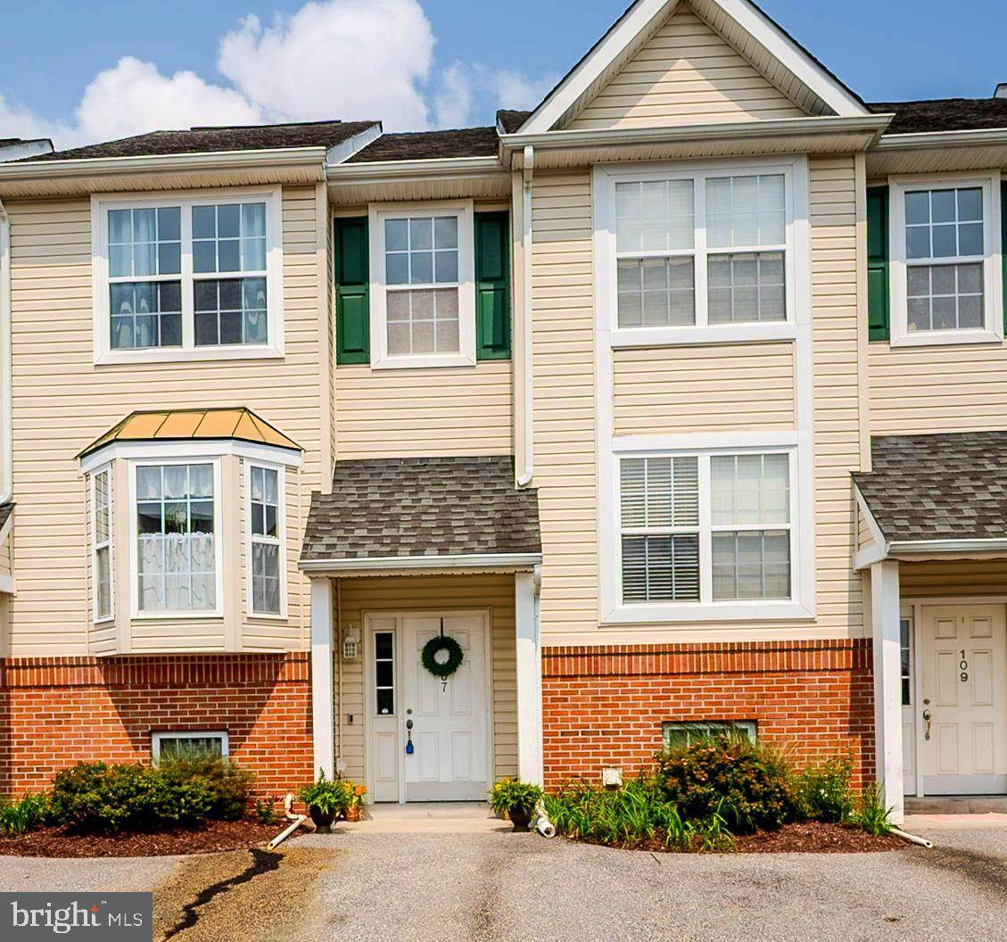 107 Nicoles Court - Photo 1