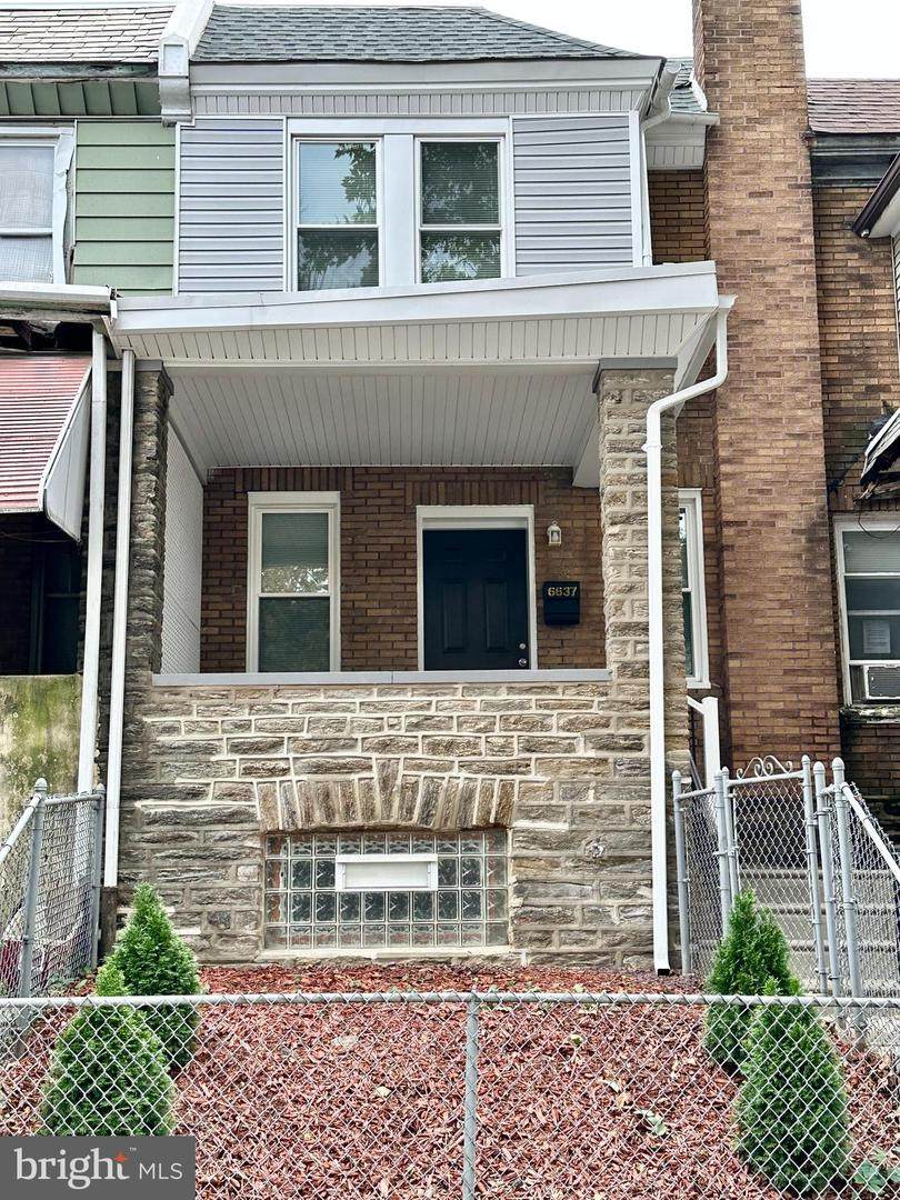 6637 N Bouvier St - Photo 1