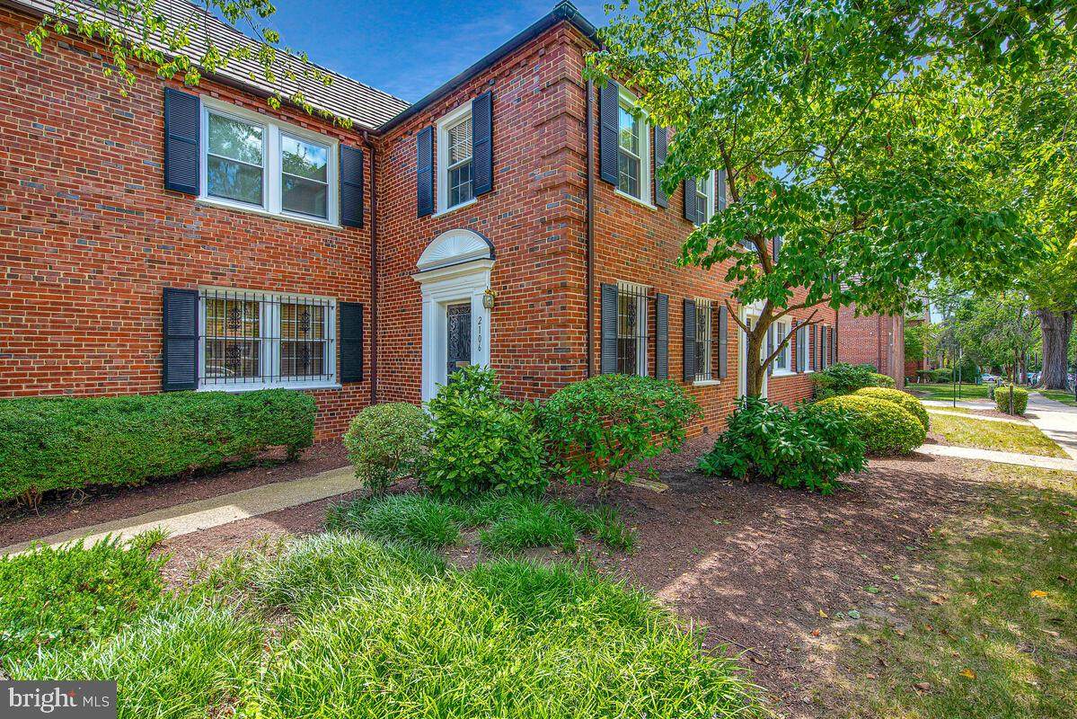 2106 Suitland Terrace - Photo 1