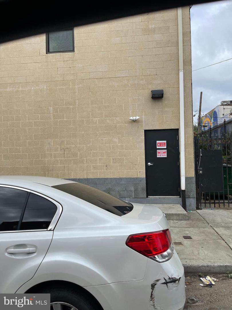 2716 Lawrence Street - Photo 1