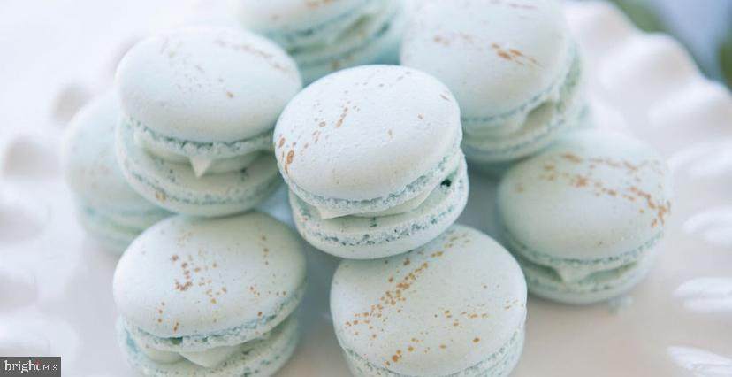 701 Harrisburg Ave - Photo 1