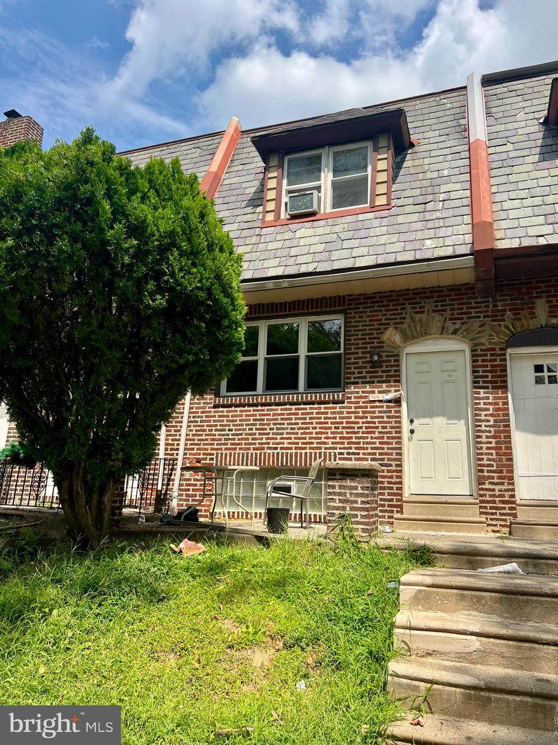 929 1/2 Anchor Street - Photo 1