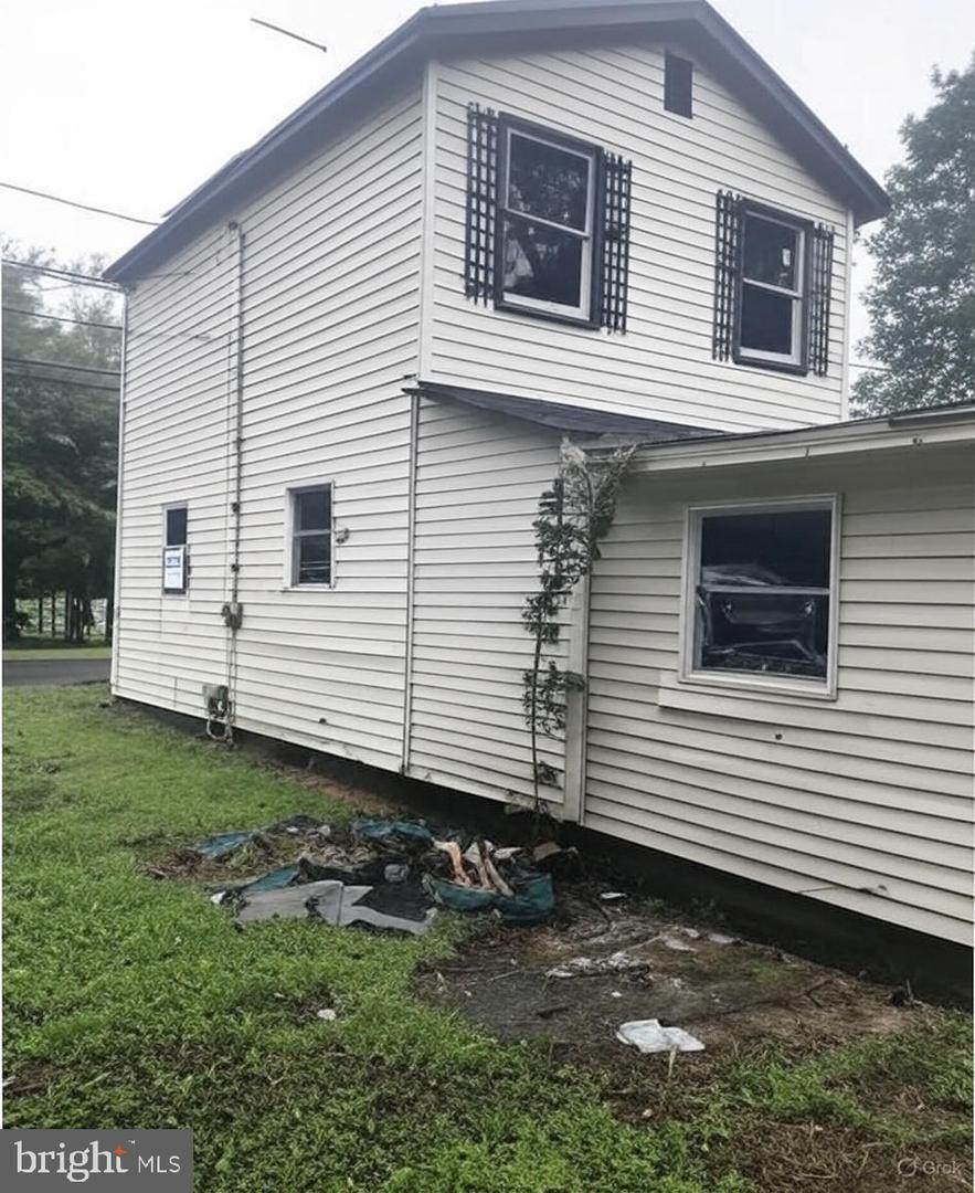 255 Osprey Place - Photo 1