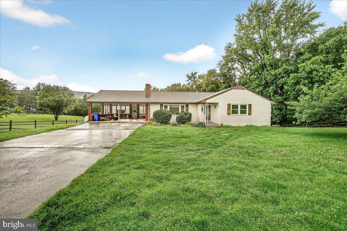 538 Jefferson Pike - Photo 1