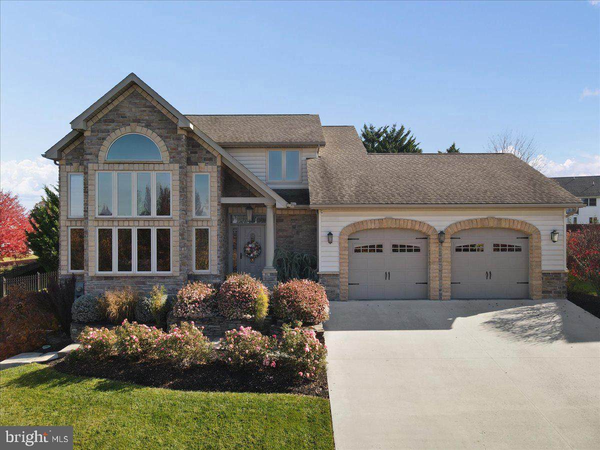 736 Cresson Drive - Photo 1