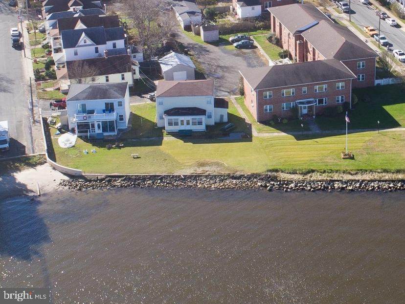 904 & 906 Oakley Terrace - Photo 1