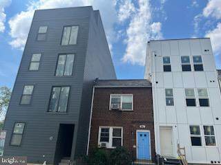 1002 18TH Street - Photo 1