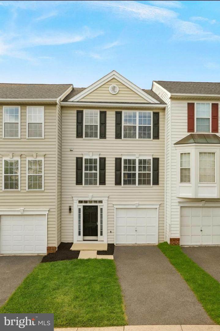 17363 Avion Square - Photo 1