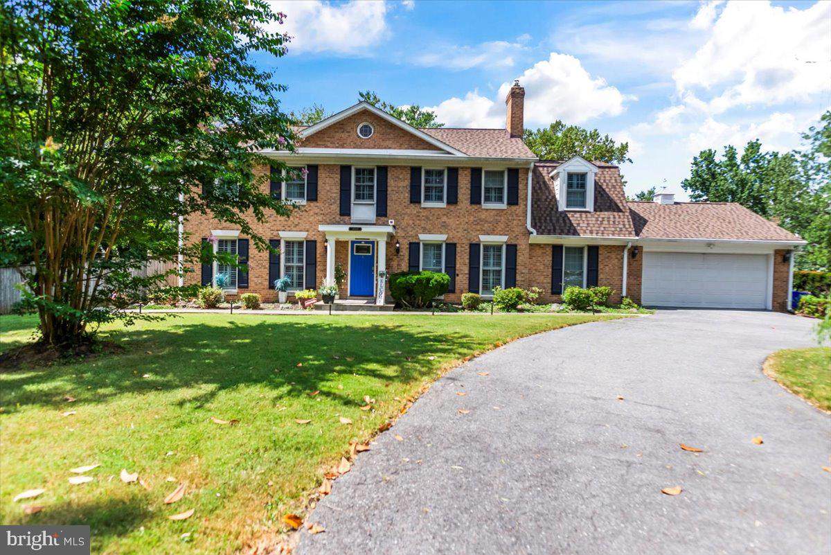 14900 Westbury Road - Photo 1