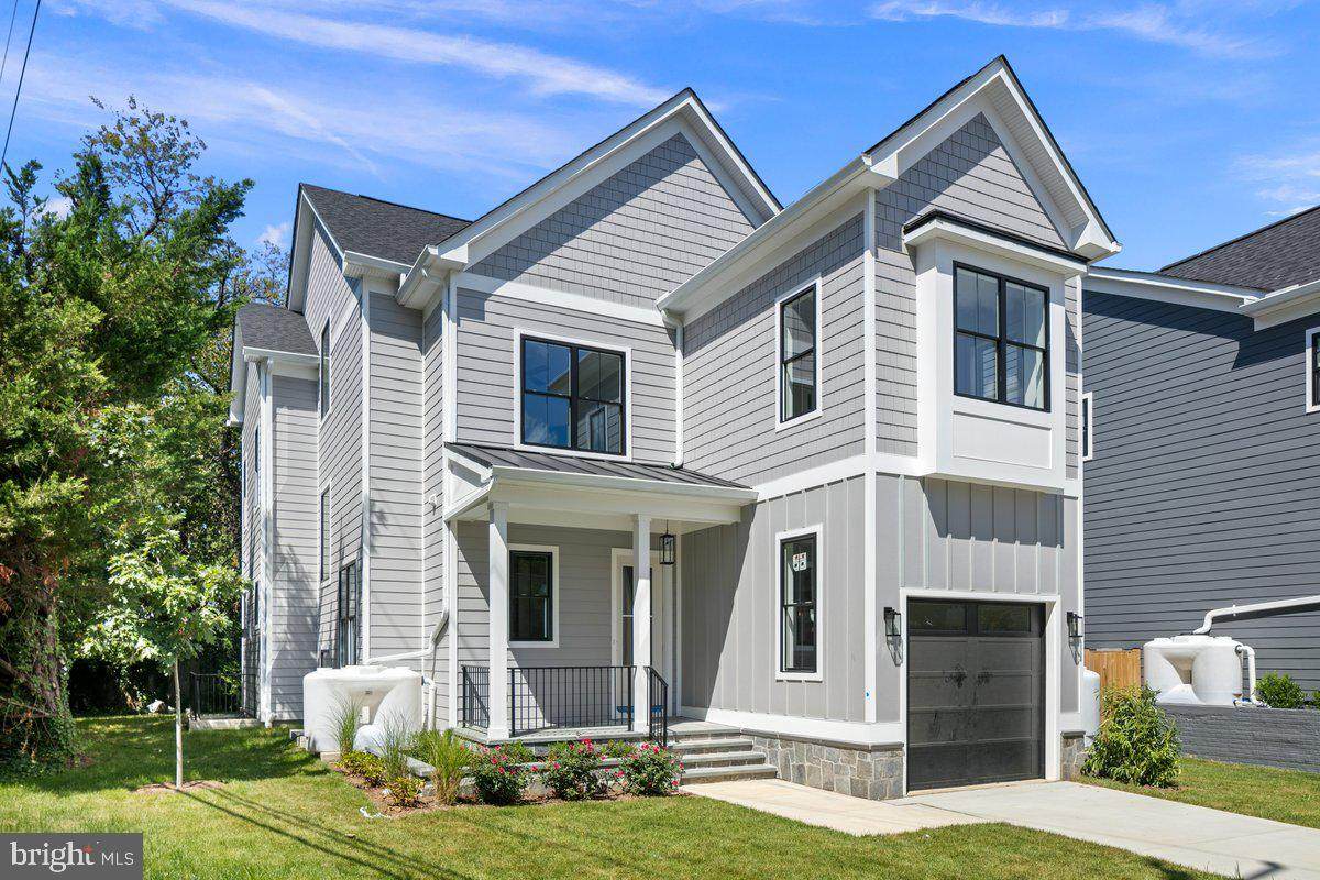 5017 17TH Street - Photo 1