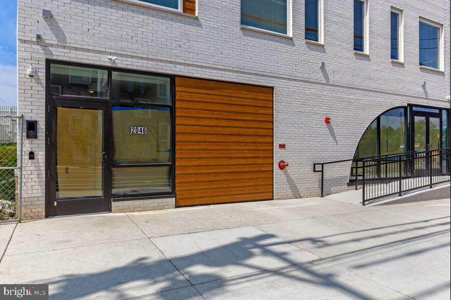 2046-50 Lehigh Avenue - Photo 1