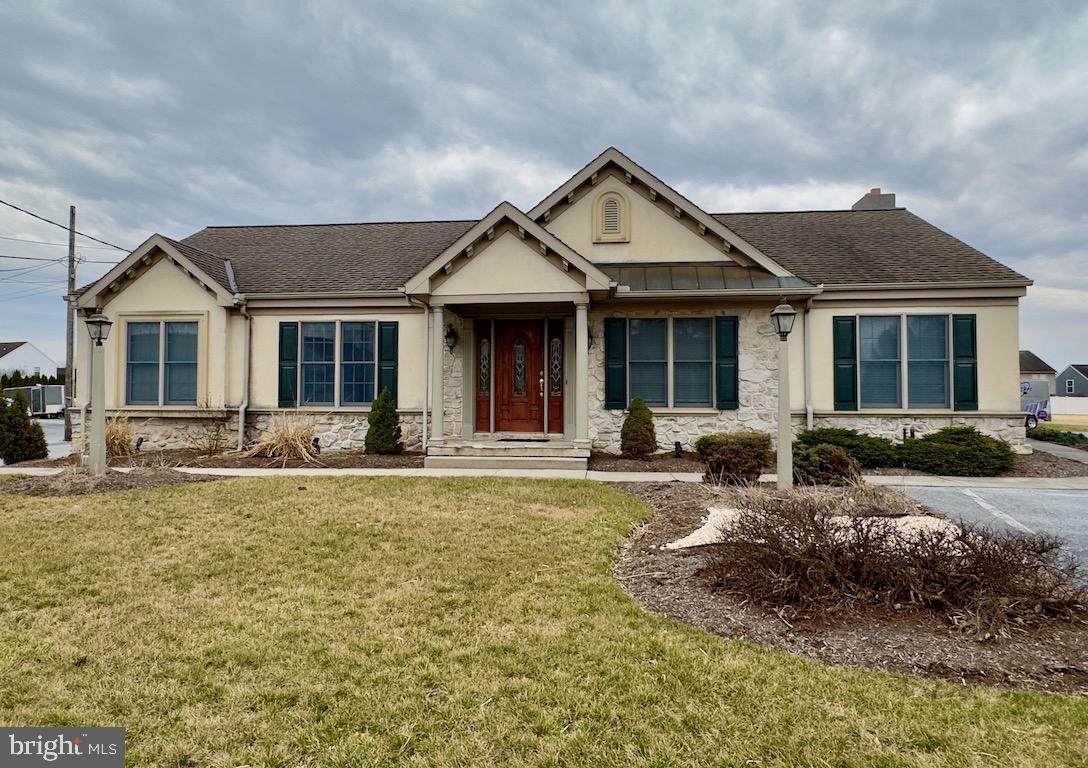 1656 Main Street - Photo 1