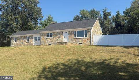 1319 Courthouse Road - Photo 1