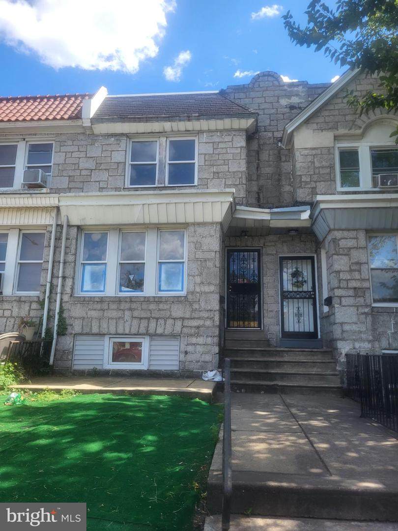 4211 Roosevelt Boulevard - Photo 1