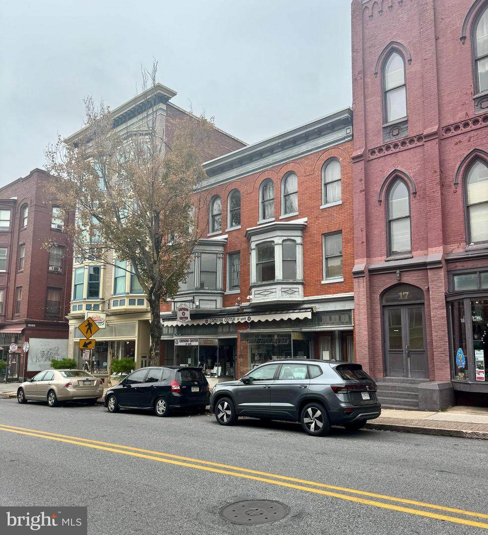 23 North Beaver Street - Photo 1