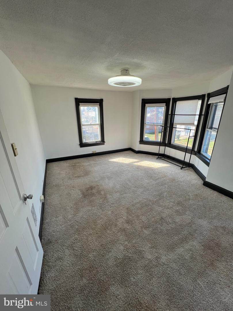 438 Mitchell Avenue - Photo 1