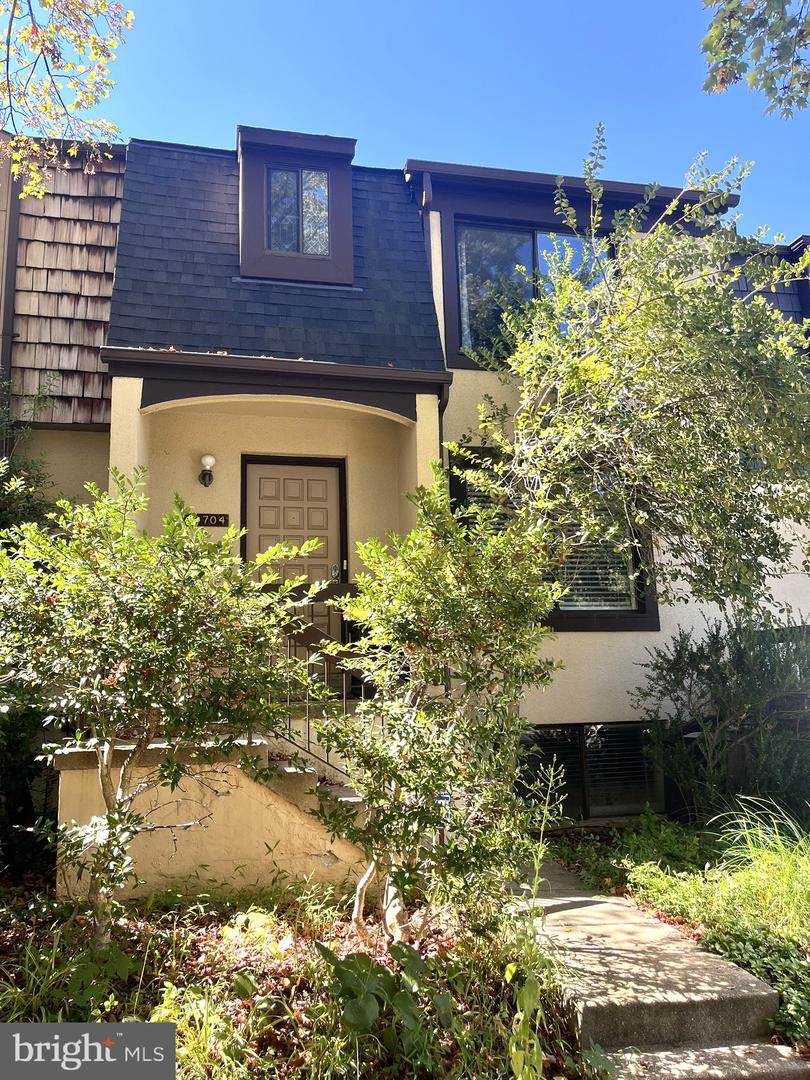 10704 Muirfield Drive - Photo 1