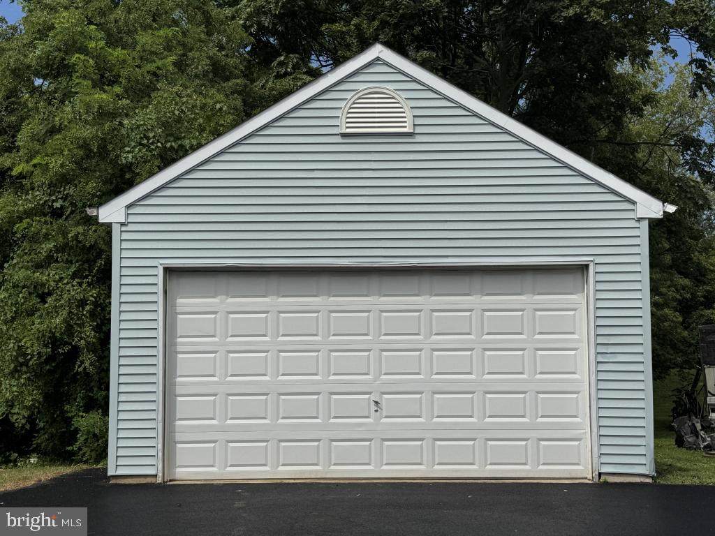 1109 Smithbridge Road - Photo 1