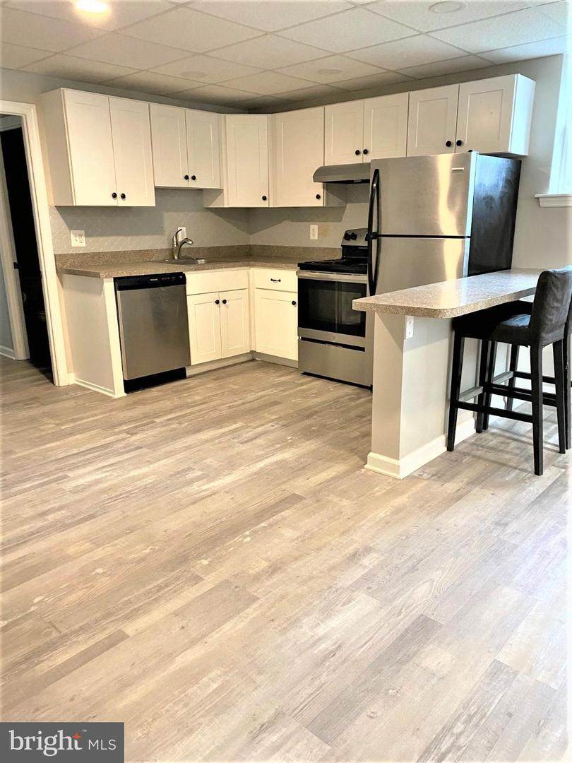 3401 Berkley - Photo 1