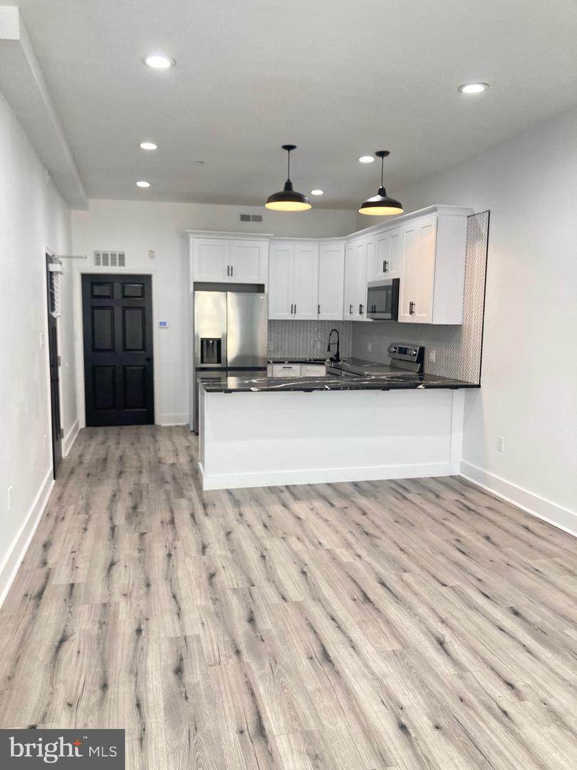 1830 Diamond Street - Photo 1