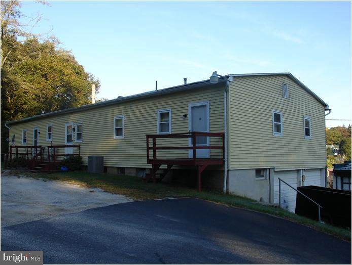 16 Winter Avenue - Photo 1