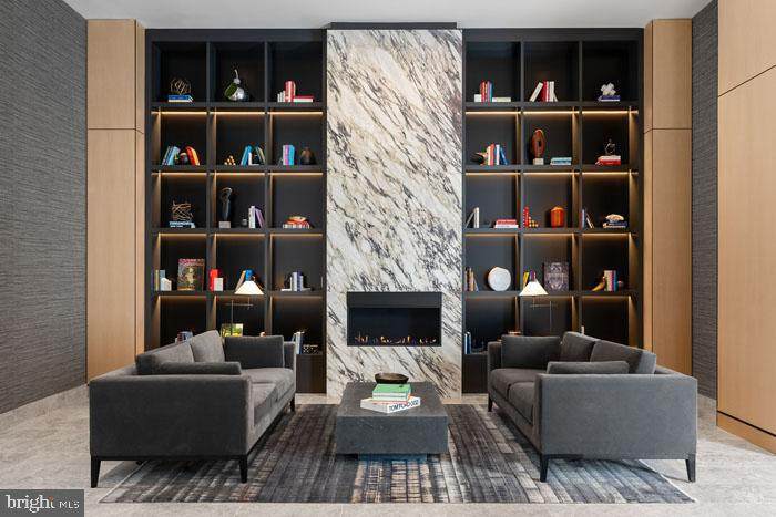 210 12TH Street - Photo 1