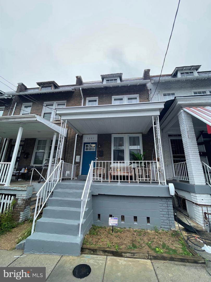 1237 Rock Creek Ford Road - Photo 1