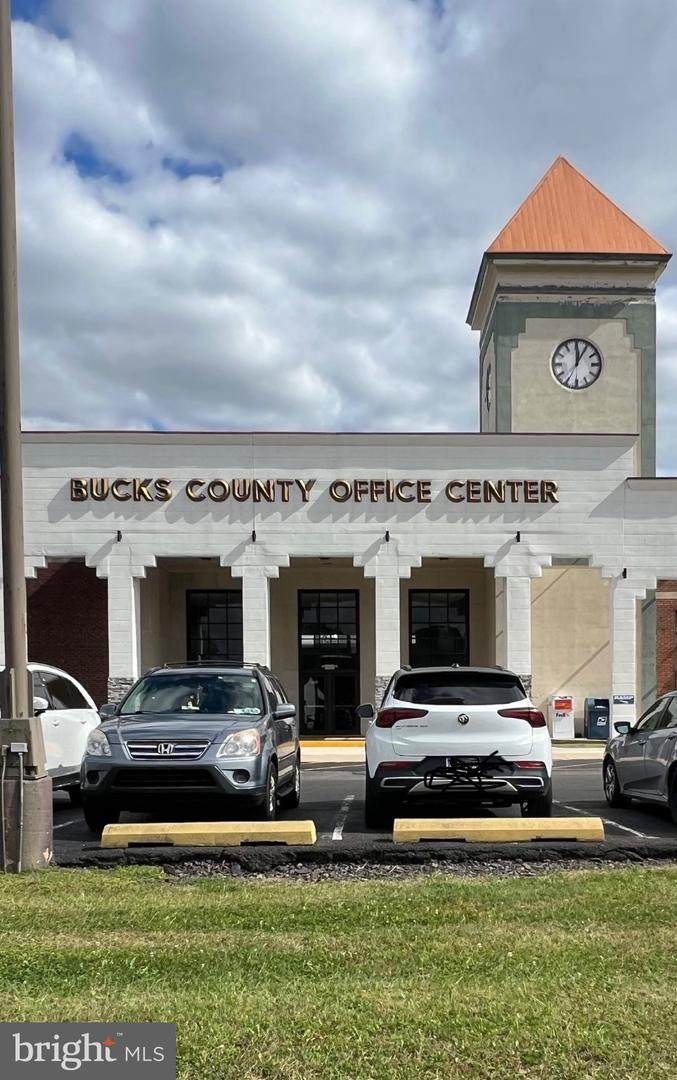 1200 Veterans - Photo 1