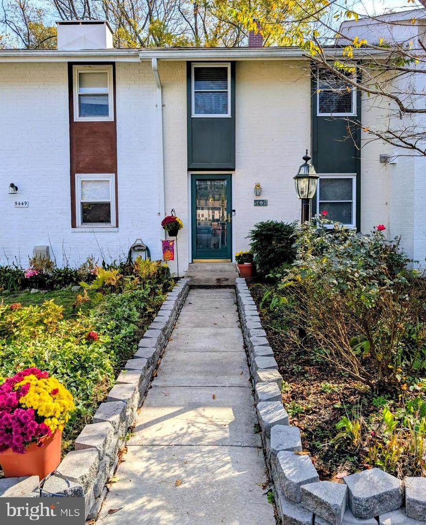 5451 Fallriver Row Court - Photo 1