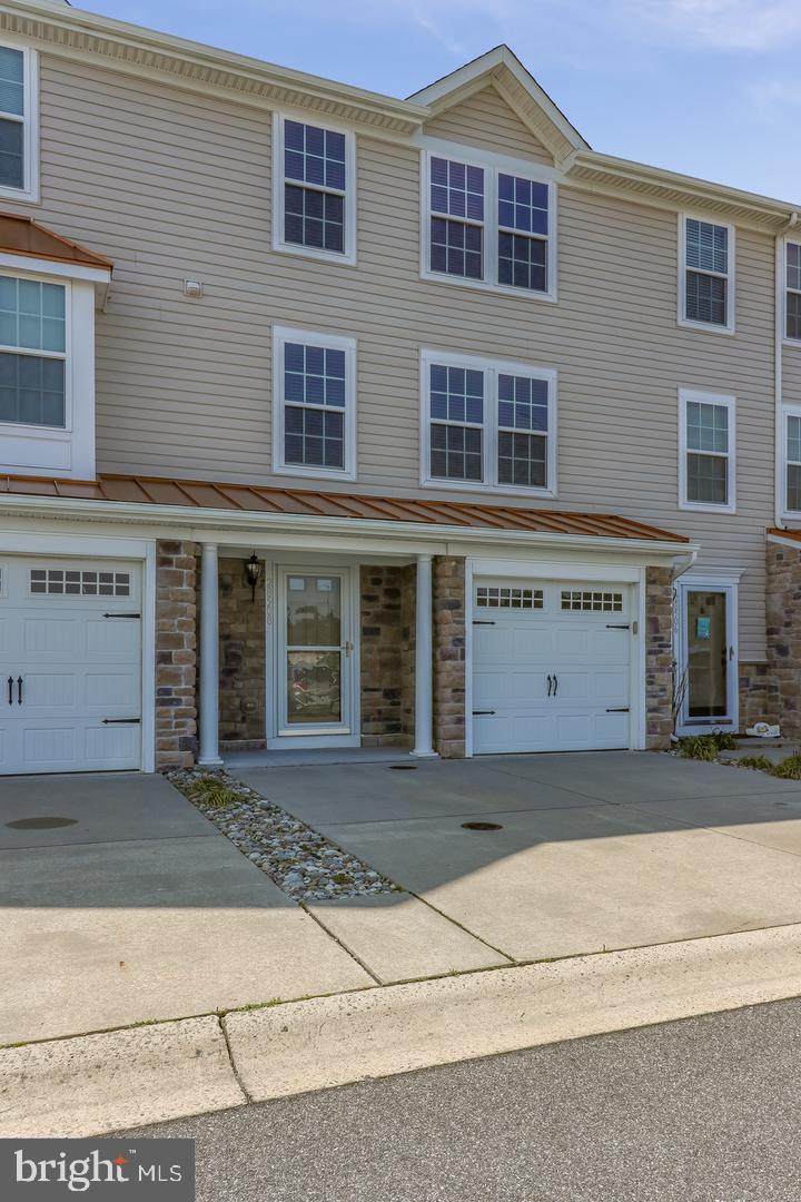 28504 Ferndale Road - Photo 1