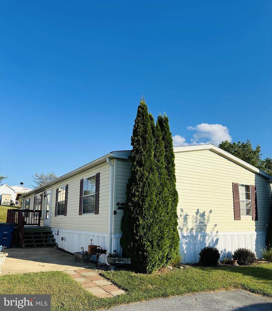 16935 Alcott Road - Photo 1