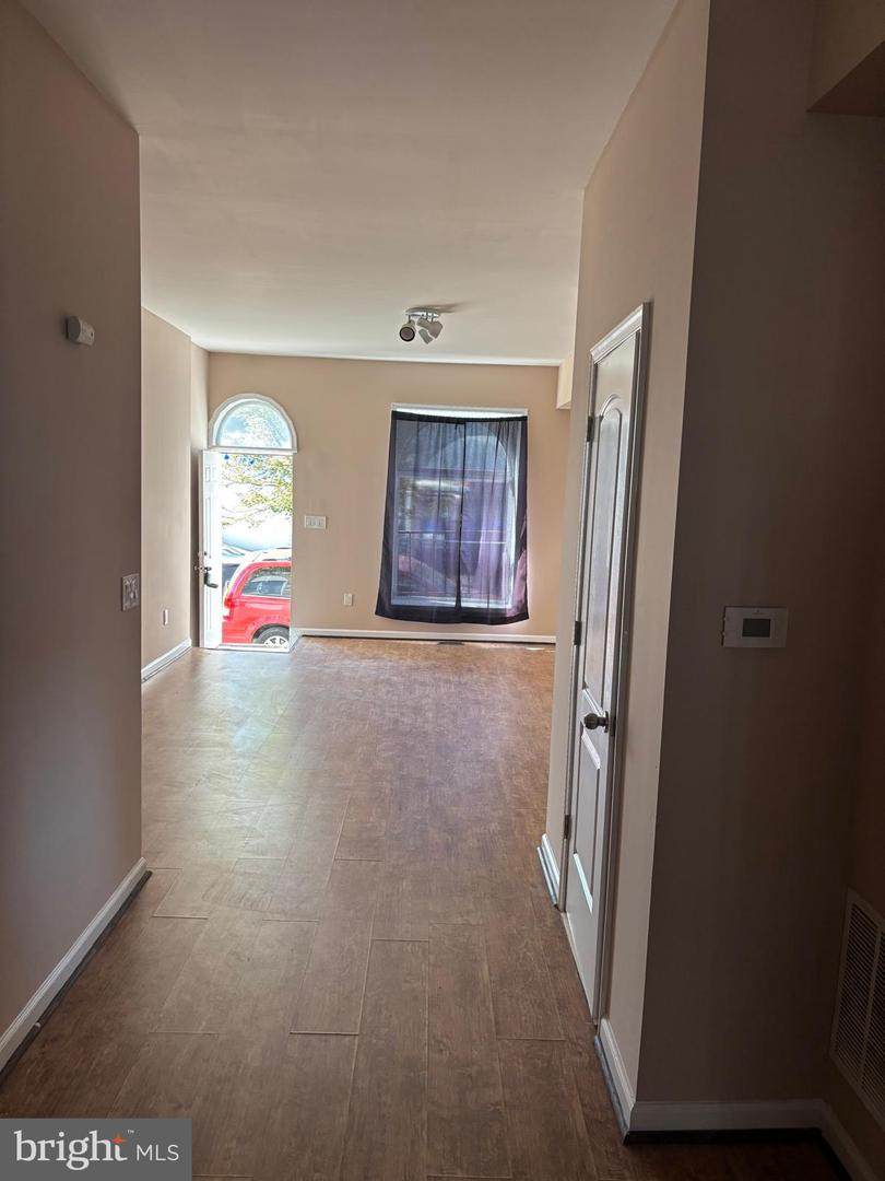 2328 Madison Street - Photo 1